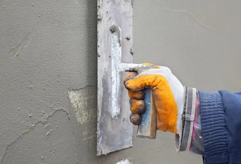 When to repair stucco before damage spreads