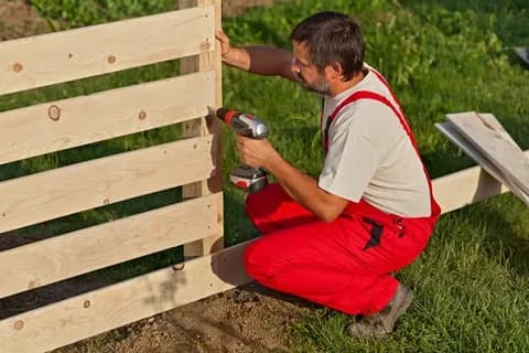 How to Choose a Fence Installer