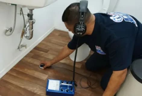 How to Spot a Leak Early